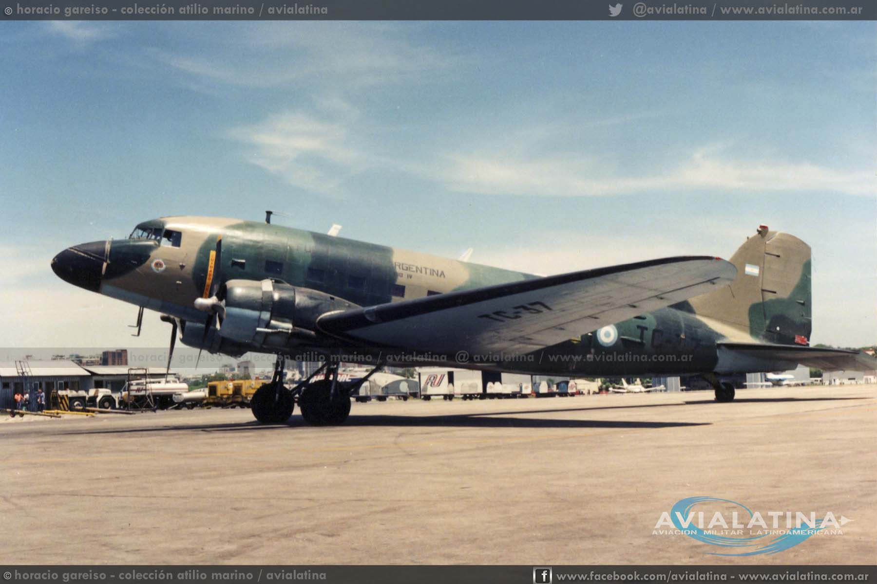 El último vuelo de los DC-3 en la Fuerza Aérea Argentina